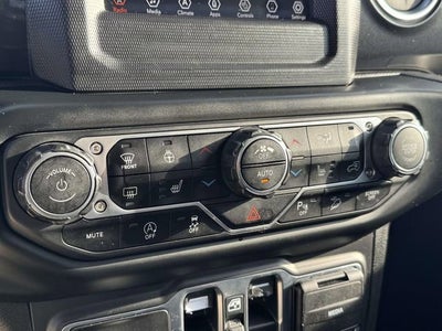 2020 Jeep Wrangler Unlimited Sahara Altitude 4x4