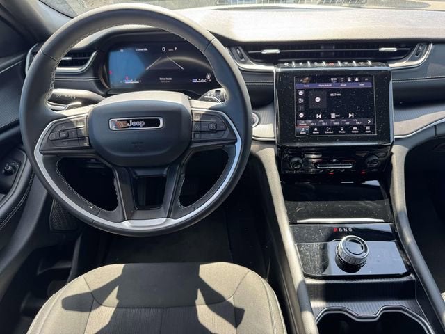 2024 Jeep Grand Cherokee L Laredo 4x4
