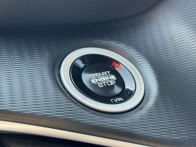 2024 Jeep Grand Cherokee L Laredo X 4x4