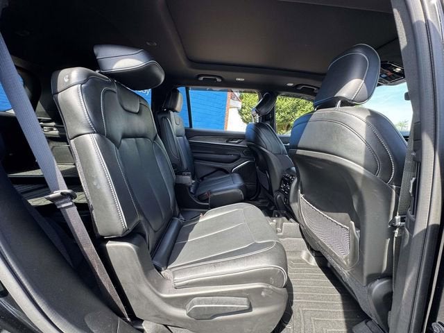 2023 Jeep Grand Cherokee L Overland 4x4