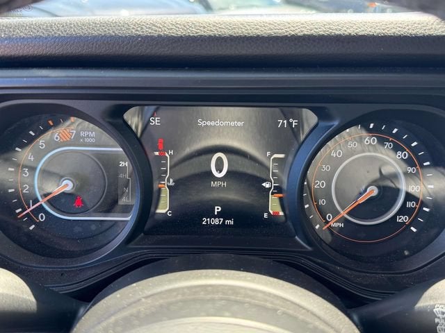 2025 Jeep Wrangler 4-Door Willys 4x4