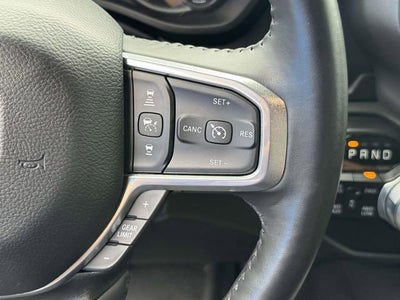 2023 RAM 1500 Laramie Crew Cab 4x4 5'7" Box
