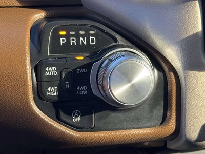 2021 RAM 1500 Laramie Crew Cab 4x4 5'7" Box