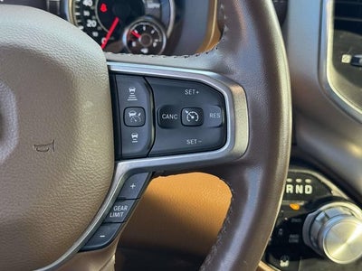 2021 RAM 1500 Laramie Crew Cab 4x4 5'7" Box