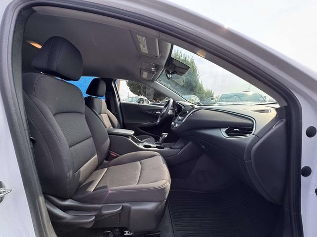 2023 Chevrolet Malibu FL
