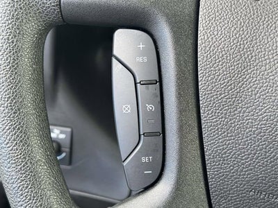 2025 Chevrolet Express Passenger 1LT