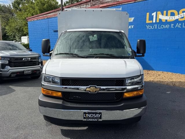 2026 Chevrolet Express Cutaway 3500 1WT