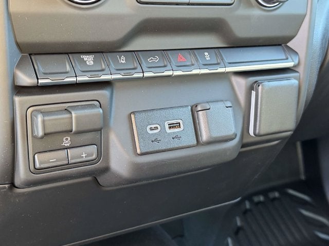 2026 Chevrolet Silverado 3500 HD WT DRW