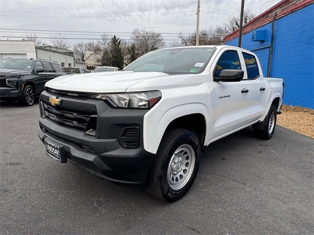 2024 Chevrolet Colorado WT