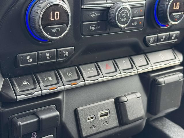 2019 Chevrolet Silverado 1500 LTZ - Photo 18