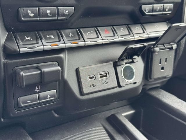 2019 Chevrolet Silverado 1500 LTZ - Photo 19