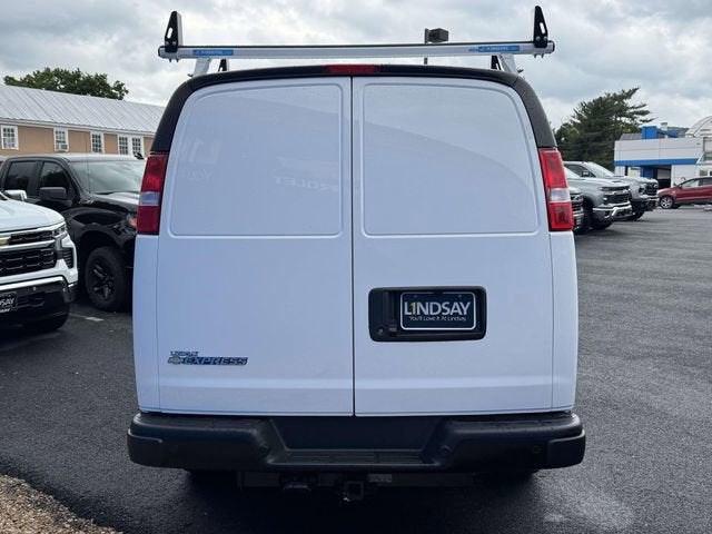 2026 Chevrolet Express Cargo WT