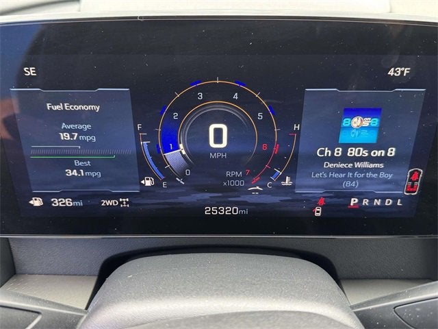 2025 Chevrolet Traverse LT