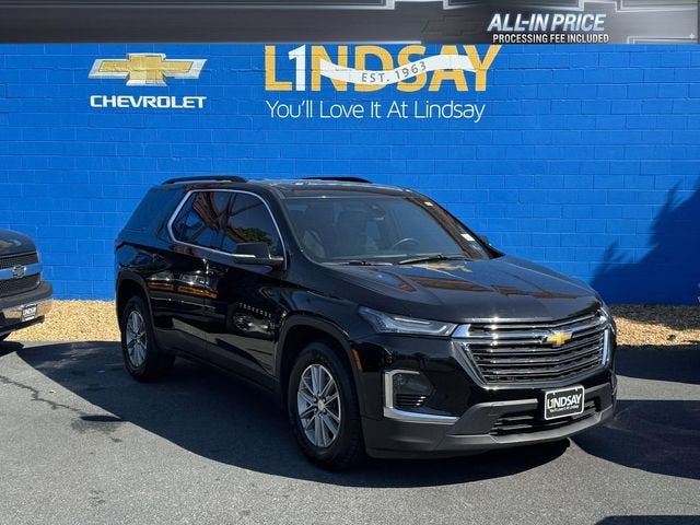 2023 Chevrolet Traverse LT Leather
