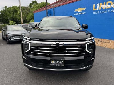2026 Chevrolet Suburban LT