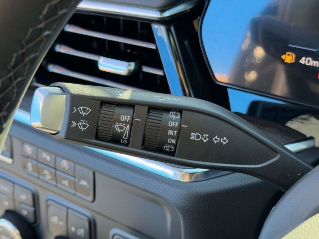 2027 Chevrolet Suburban Z71 - Photo 23