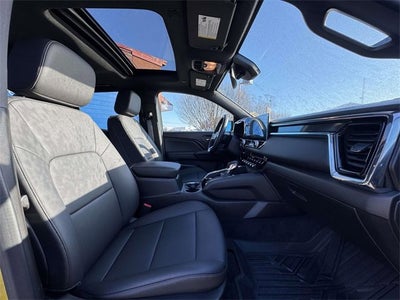 2024 GMC Canyon Elevation