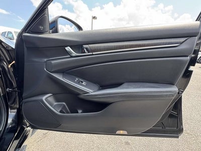2022 Honda Accord Hybrid Touring