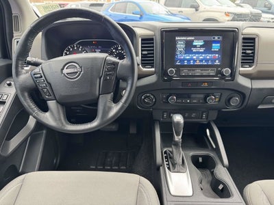 2022 Nissan Frontier Crew Cab SV 4x4