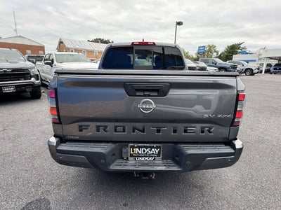 2022 Nissan Frontier Crew Cab SV 4x4