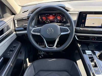 2024 Volkswagen Atlas 2.0T Peak Edition SEL