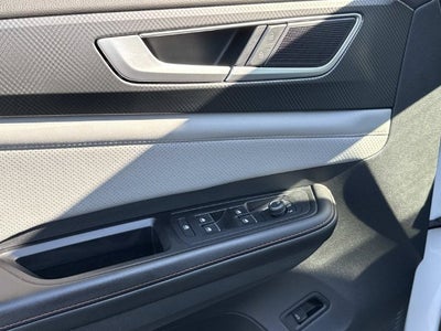 2024 Volkswagen Atlas 2.0T Peak Edition SEL