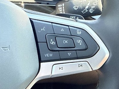2024 Volkswagen Atlas 2.0T Peak Edition SEL