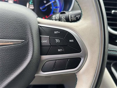 2018 Chrysler Pacifica Hybrid Limited