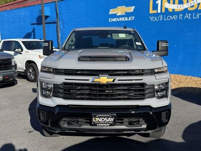 2024 Chevrolet Silverado 2500 HD Custom