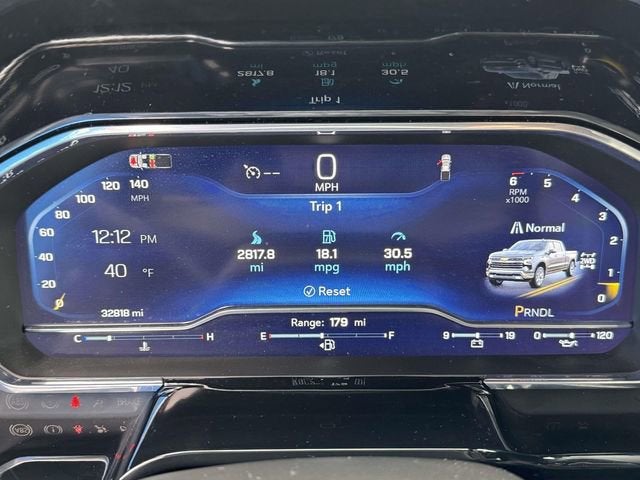 2025 Chevrolet Silverado 1500 LT