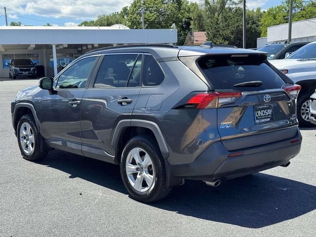 2020 Toyota RAV4 XLE