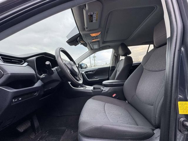 2020 Toyota RAV4 Hybrid XLE