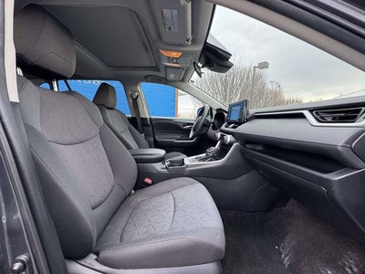 2020 Toyota RAV4 Hybrid XLE