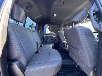 2022 RAM 3500 Big Horn Crew Cab 4x4 8' Box