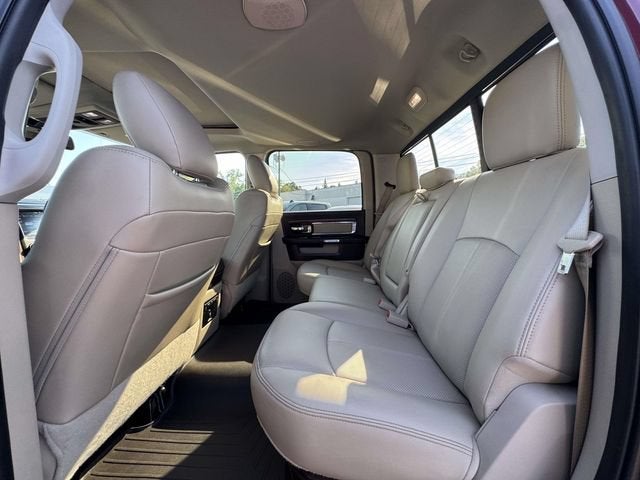 2018 RAM 2500 Laramie Crew Cab 4x4 6'4" Box