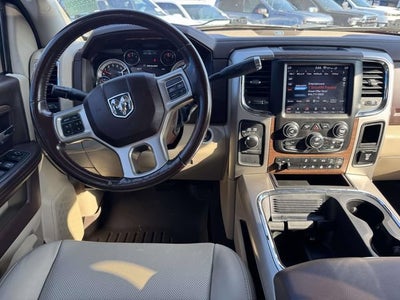 2018 RAM 2500 Laramie Crew Cab 4x4 6'4" Box