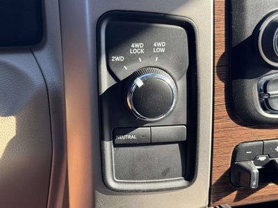 2018 RAM 2500 Laramie Crew Cab 4x4 6'4" Box