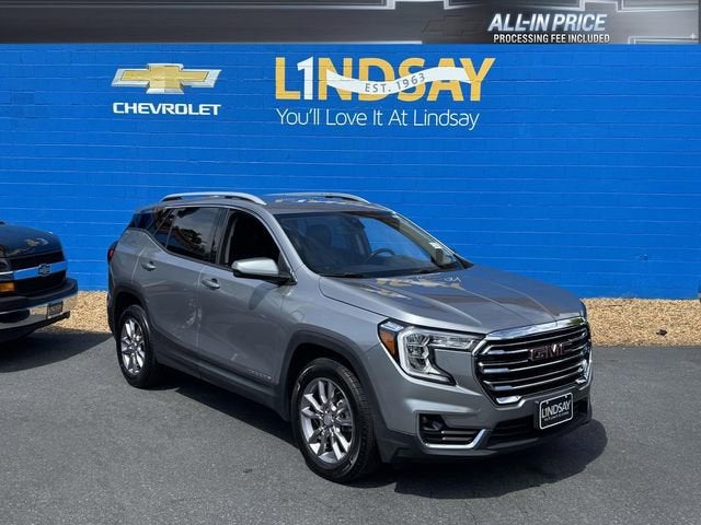 2023 GMC Terrain SLT AWD's photo