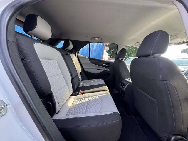 2021 Chevrolet Equinox LS - Photo 10