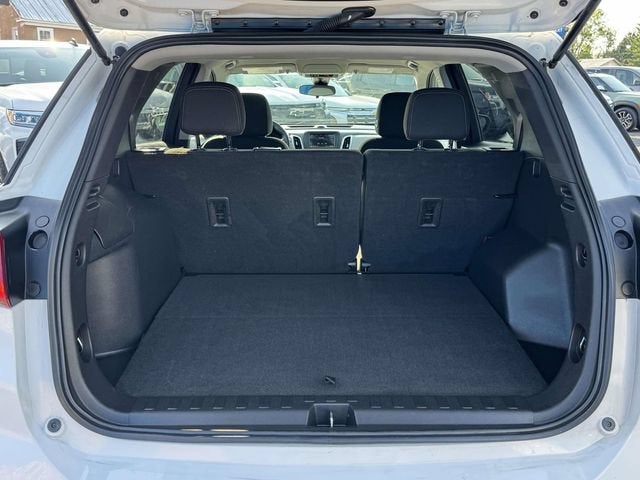 2021 Chevrolet Equinox LS - Photo 11
