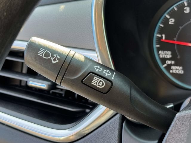 2021 Chevrolet Equinox LS - Photo 24