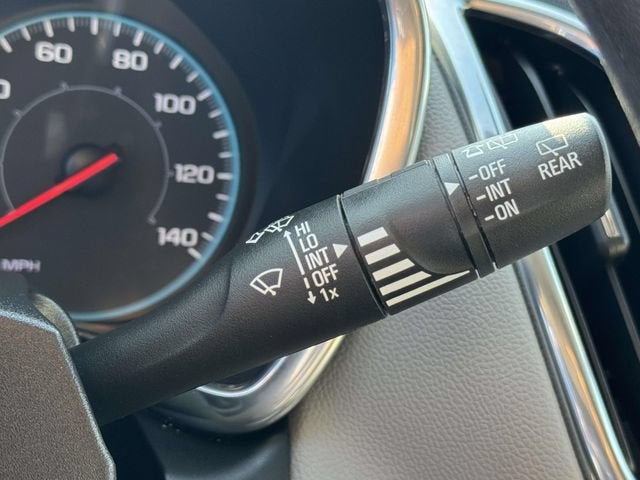 2021 Chevrolet Equinox LS - Photo 25