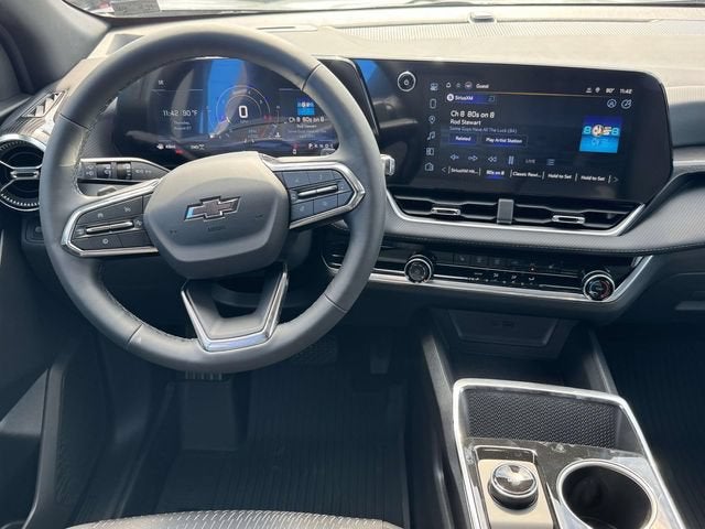 2027 Chevrolet Equinox LT - Photo 14