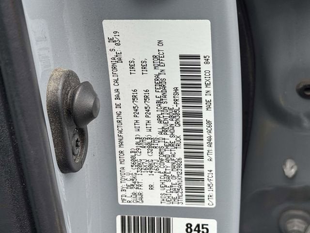 2019 Toyota Tacoma 4WD SR