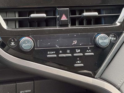 2024 Toyota Camry Hybrid SE