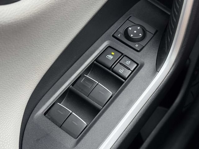 2022 Toyota RAV4 Limited - Photo 22