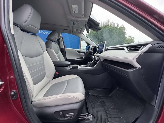 2022 Toyota RAV4 Limited - Photo 9