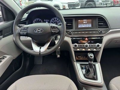 2020 Hyundai Elantra SE