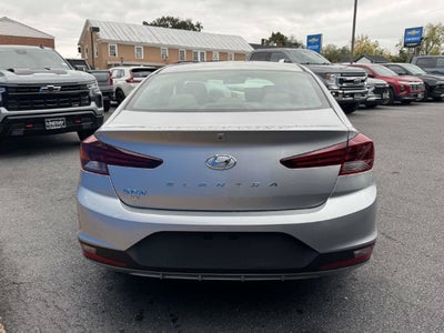 2020 Hyundai Elantra SE