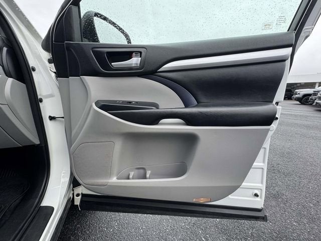 2017 Toyota Highlander XLE